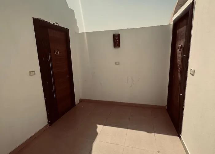 Rooftop In With Seaview And Private Terrace شقة الغردقة
